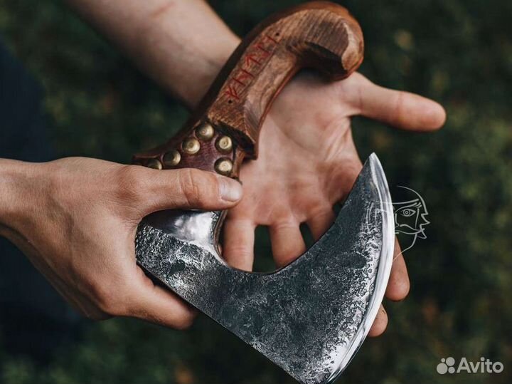 Топор кованый Конунг кулачный