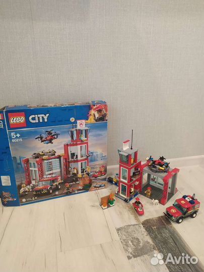 Lego City пожарная станция