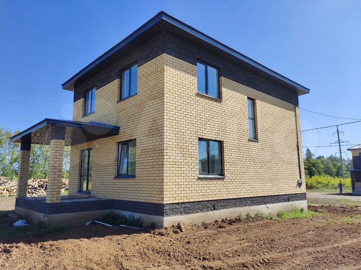 Дом 145 м² на участке 8 сот.