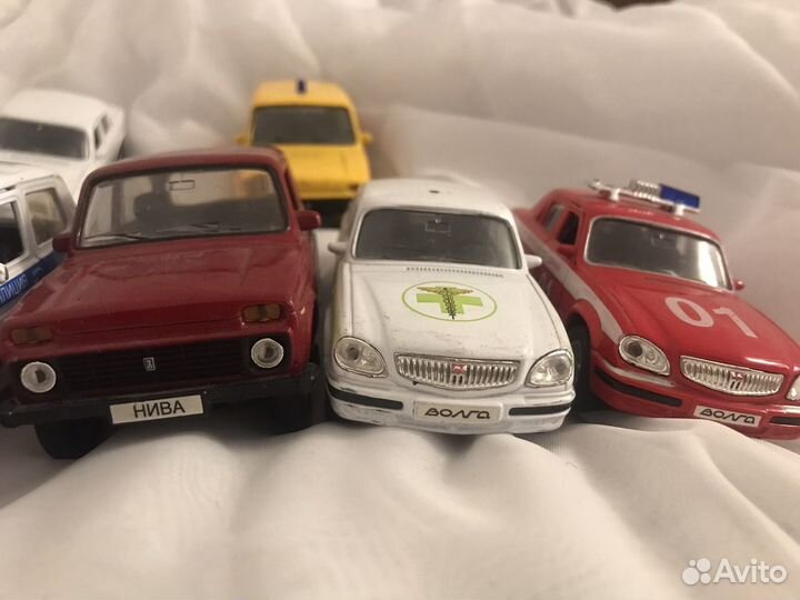Модели машинок 1:34, 1:36