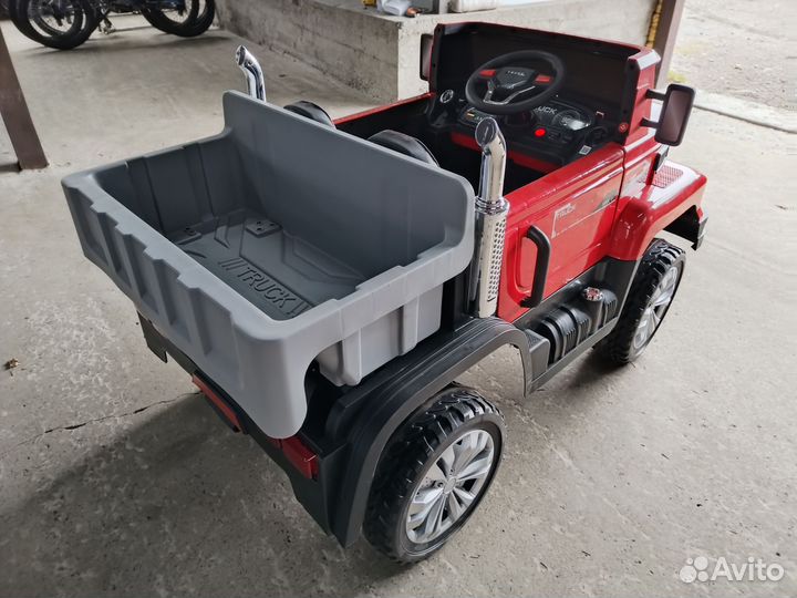 Электромобиль Грузовик