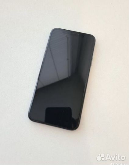 iPhone X, 256 ГБ