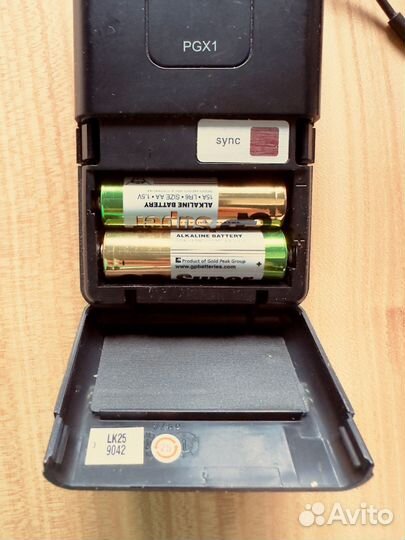 Портативный передатчик для радиосистем shure PGX1