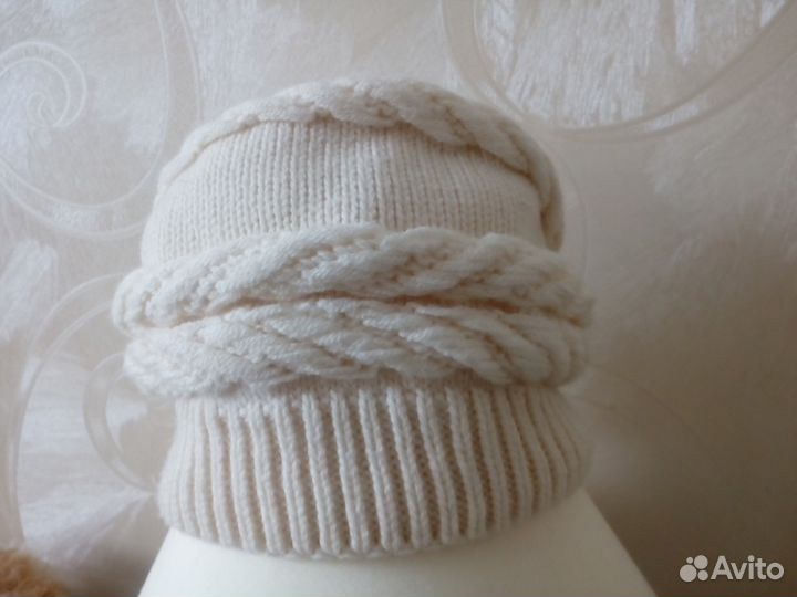 Шапка вязаная шерстяная