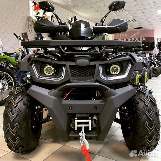 Квадроцикл Avantis Hunter 200 Big Lux черно-красны