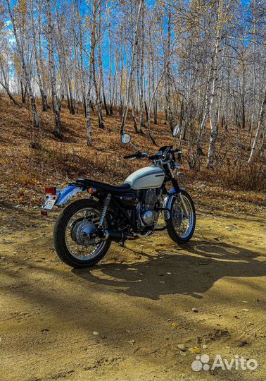 Honda cb400ss-e