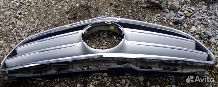 Решетка радиатора Mercedes W212 Ekkasse