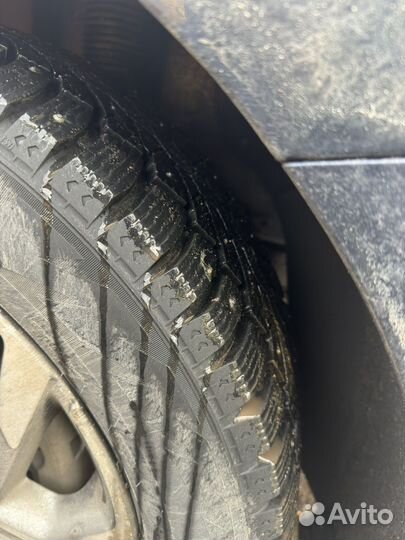 Formula Ice 215/55 R17 98T