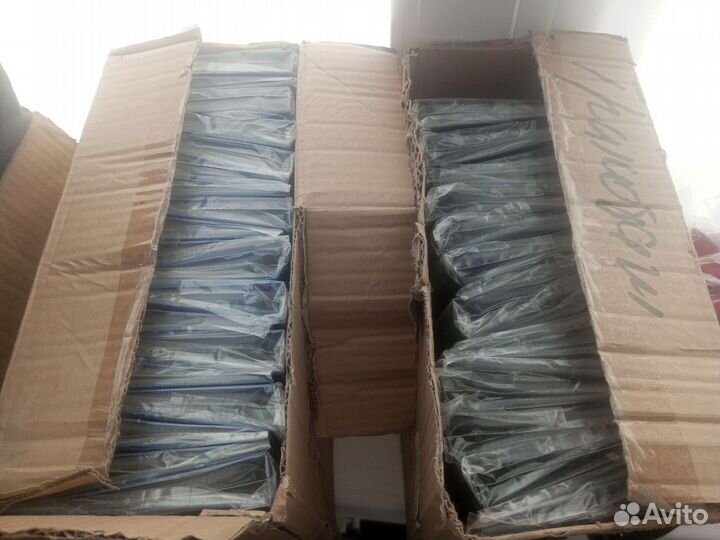 Визитница новая, 128 слотов под визитки. Berlingo