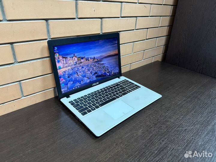 Ноутбук Asus/SSD/8Гб/A4-5