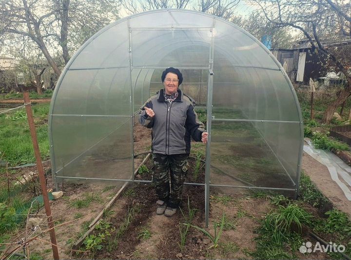 Теплица из поликарбоната