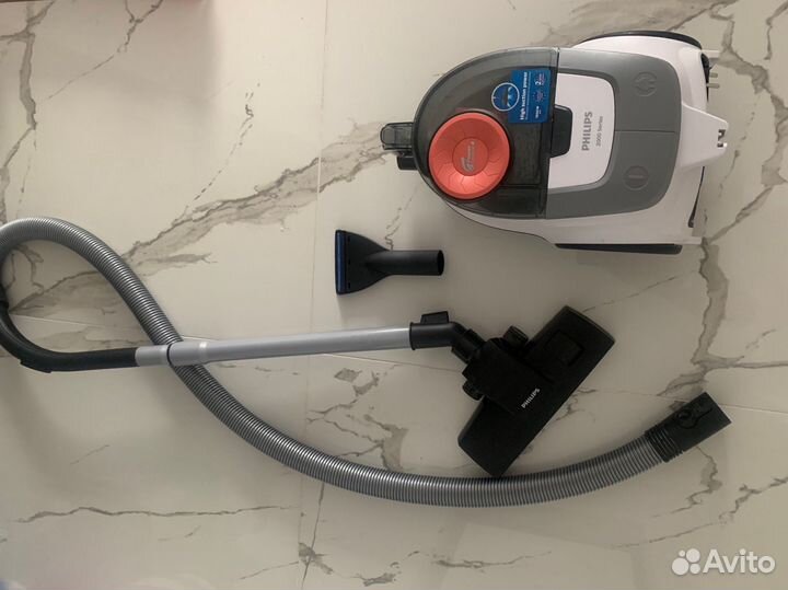 Пылесос Philips 2000 series