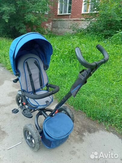 Трехколесный велосипед