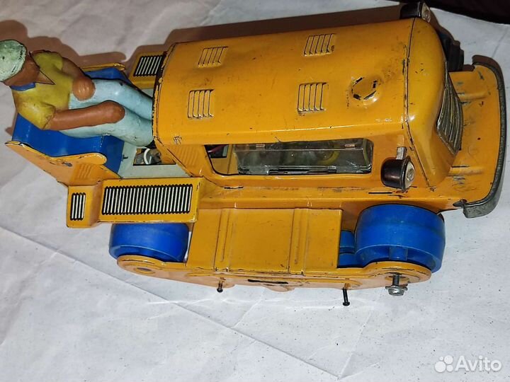 Детский трактор ГДР