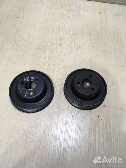 Шкив насоса гидроусилителя BMW 3 E36