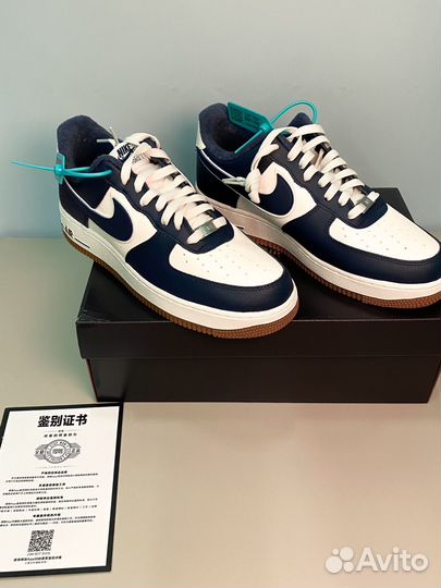 Кроссовки Nike Air Force 1 '07 LV8 College Pack