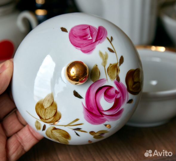 Маслёнки фарфоровые