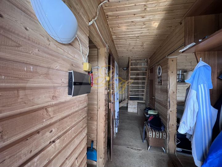 Дом 99 м² на участке 12 сот.