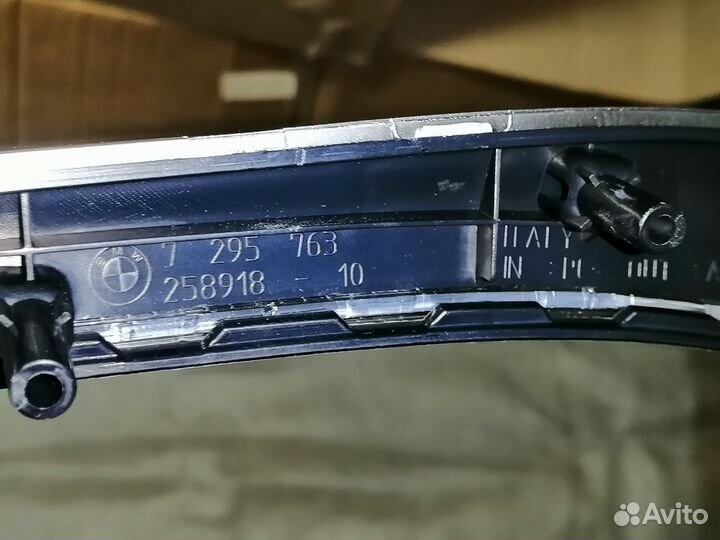 Накладка декоративн. 51417389533 BMW 4-F32.33.34