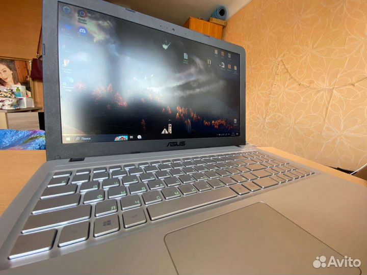 Ультрабук asus