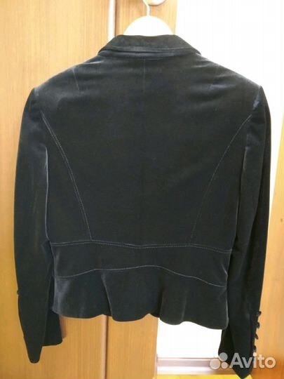 Костюм тройка