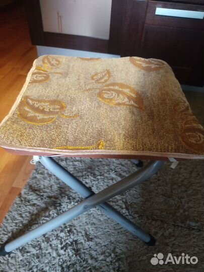 Табуретка складная, с чехлом