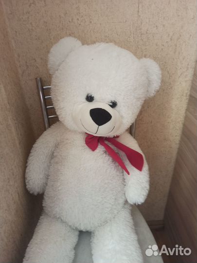 Плюшевый медведь