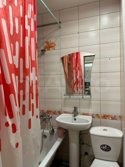 2-к. квартира, 48 м², 1/3 эт.