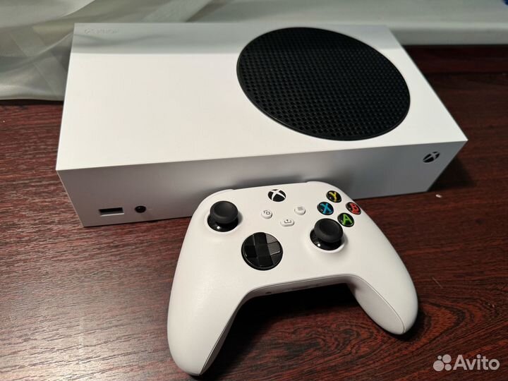 Игровая консоль Microsoft Xbox Series S