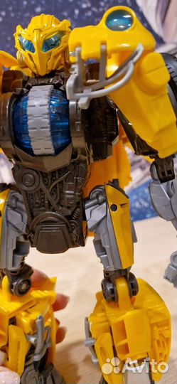 Бамблби трансформер оригинал