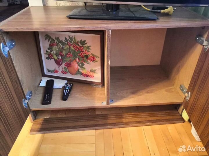 Тумба СССР под тв