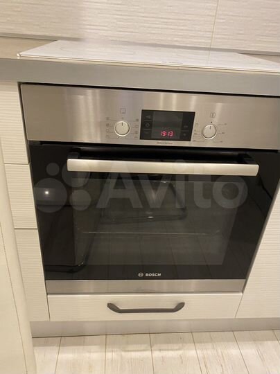 2-к. квартира, 56 м², 4/9 эт.