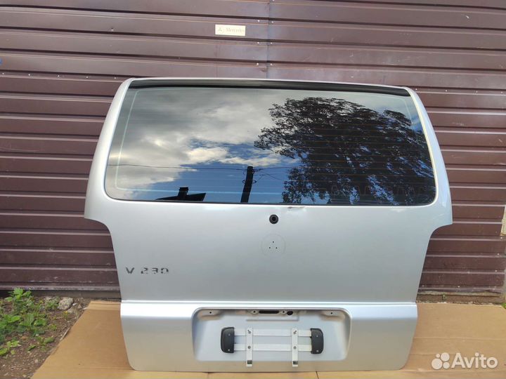 Мерседес Вито w638 крышка багажника