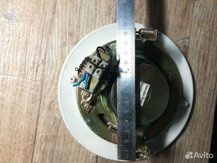 Встраиваемая акустическая система