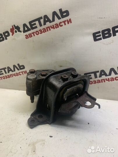 Подушка двигателя правая Geely Mk седан 1.5