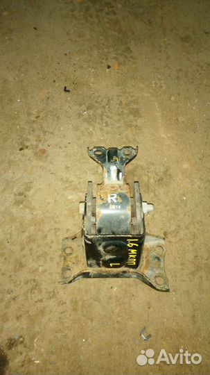 Мицубиши асх левая опора двигателя