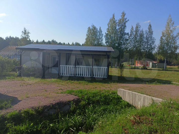 Дом 35 м² на участке 11 сот.