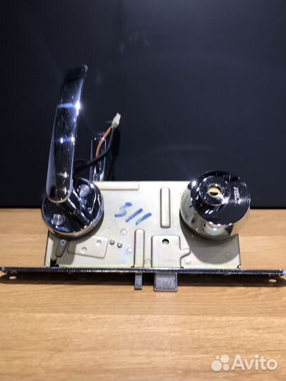 Замок Электромеханический дверной abloy el582