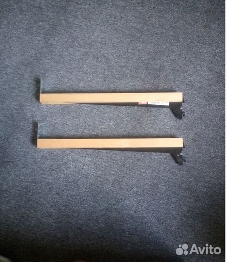 Кронштейн для стеллажа