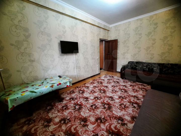 2-к. квартира, 50 м², 1/7 эт.