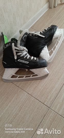 Хоккейные коньки bauer