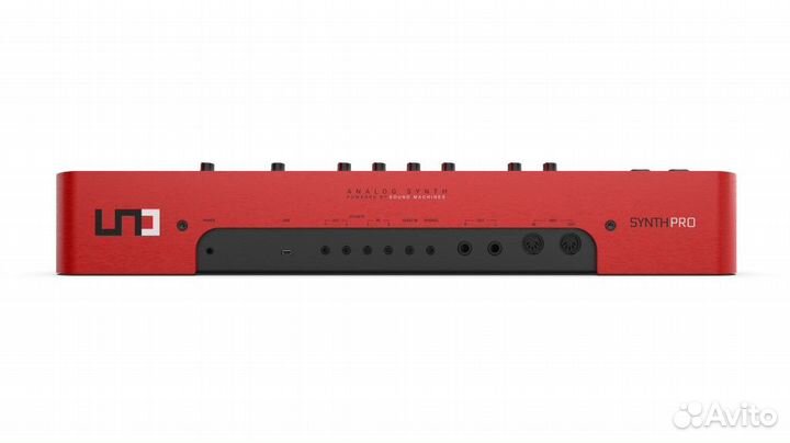 Синтезатор IK Multimedia UNO-synthpro