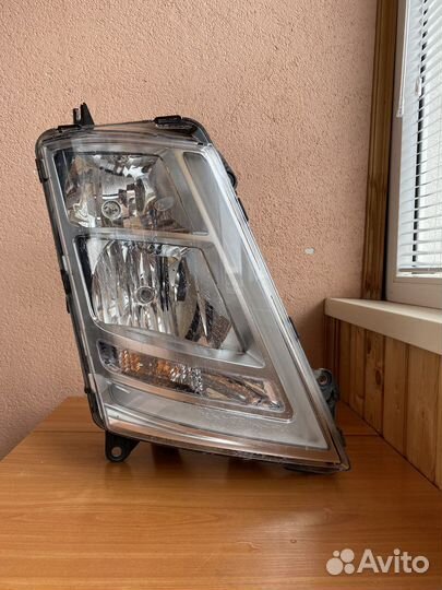 Фара правая volvo FH(4)