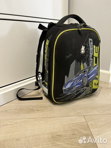 Продаю рюкзак с ортопедической спинкой