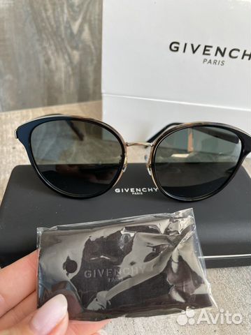 Очки новые Givenchy
