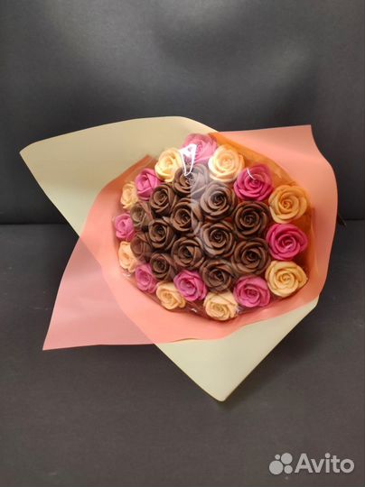 Шоколадные Розы - 29 шт в Букете