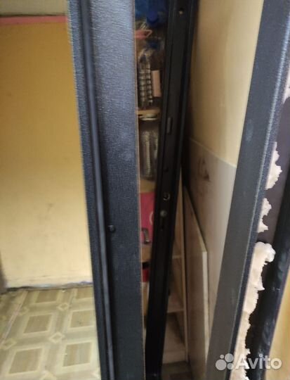 Дверь входная металлическая