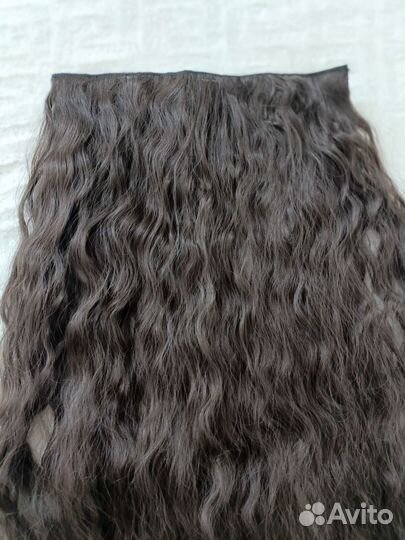 Волосы на заколках