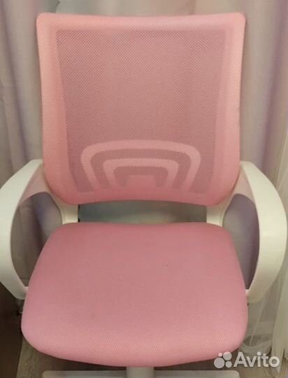 Маникюрный стол