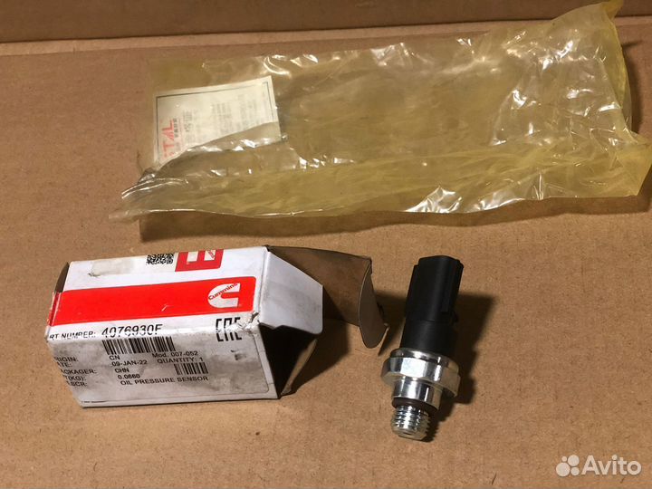 Датчик давления масла 4076930F